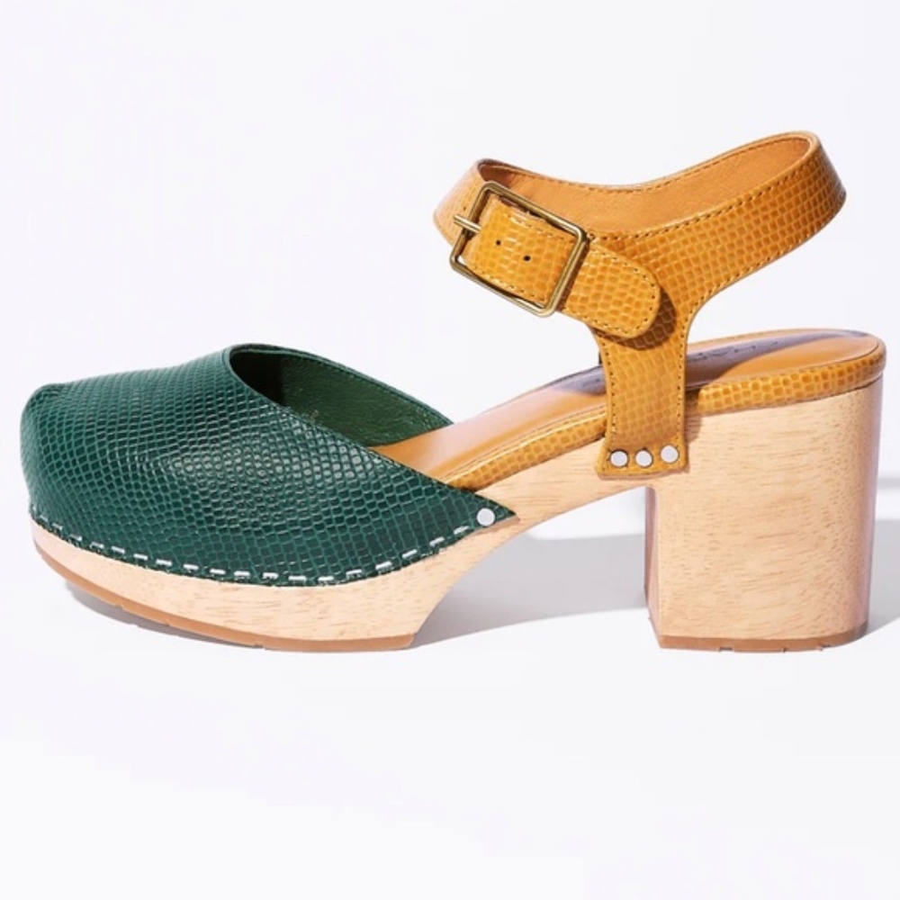 Charlotte Stone Maud, Emerald, size 7 (new, in box)